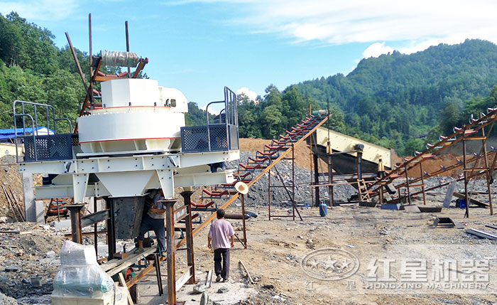 時產50-60噸建筑垃圾沖擊式破碎機哪里便宜？河南廠家有推薦嗎？